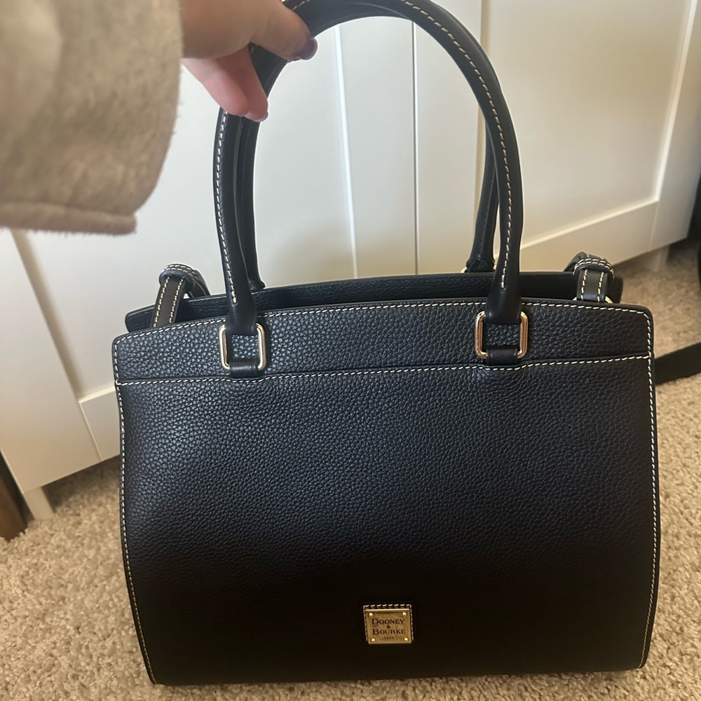 Dooney & Bourke Black Leather Tote Bag - Picture 3 of 8